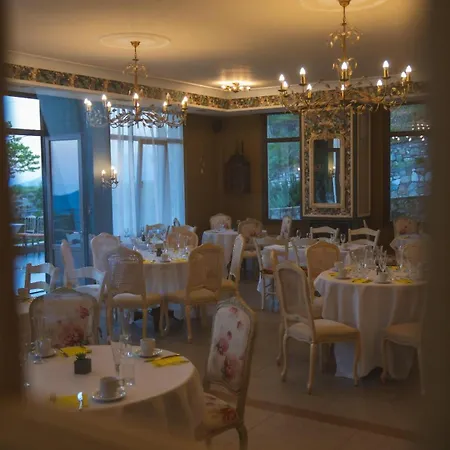 Elaton By Doukas Hotel 3*